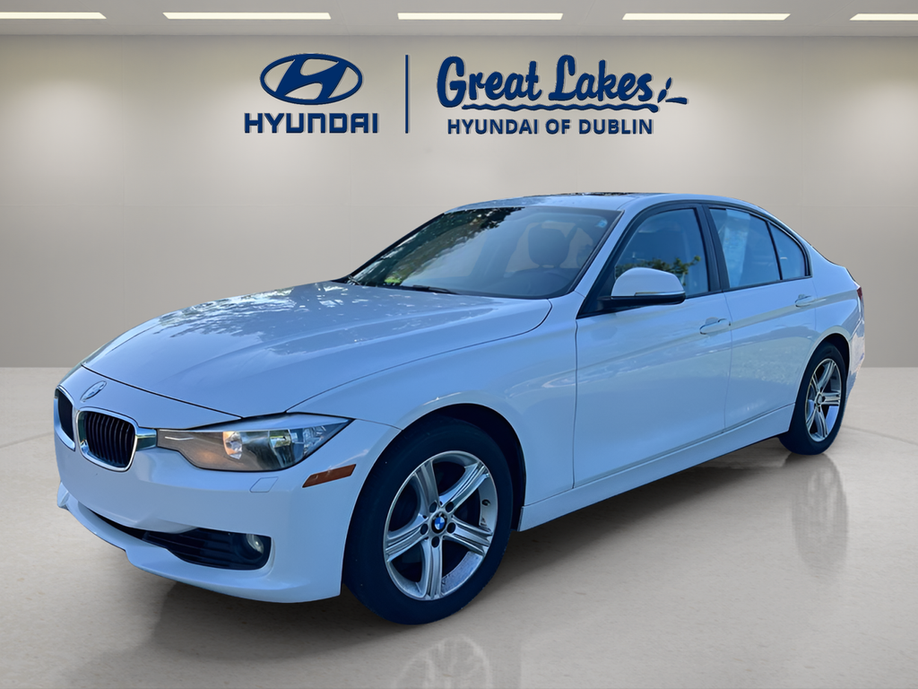 Alpine White 2015 BMW 3 Series Sedan All-Wheel Drive 8-Speed Automatic