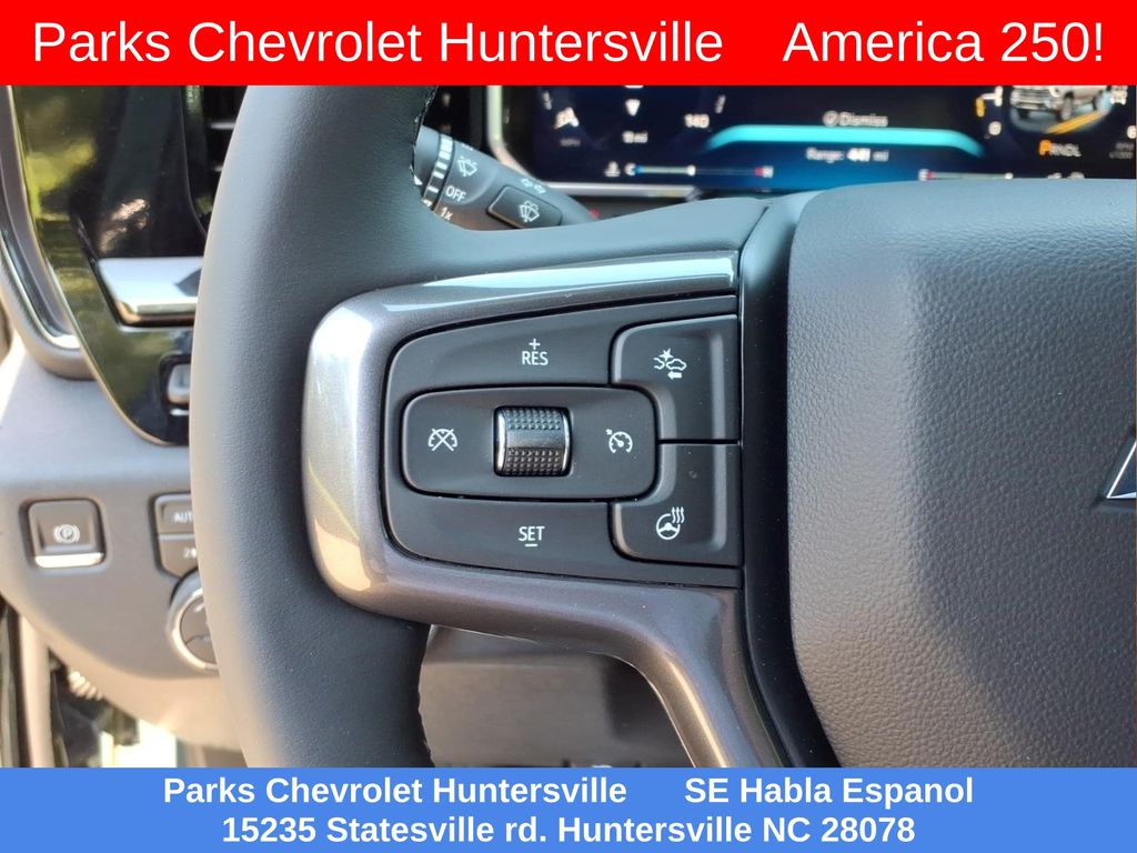 ChevroletSilverado 3500HD12