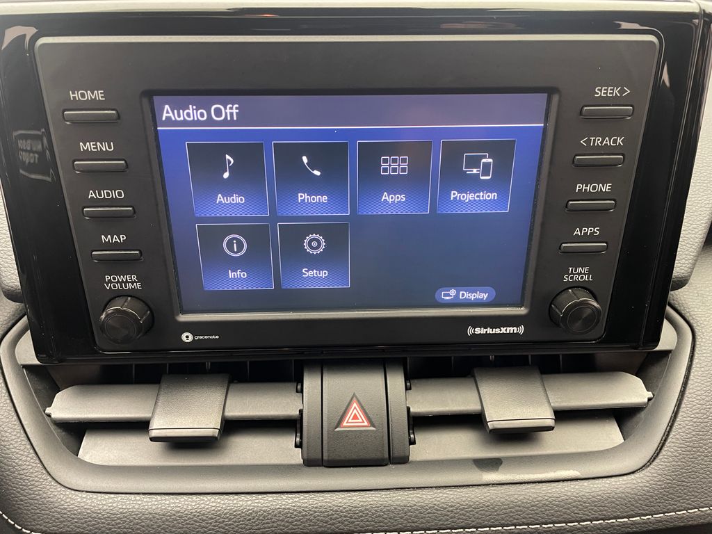 Thumbnail: 2020 Toyota RAV4 - 25