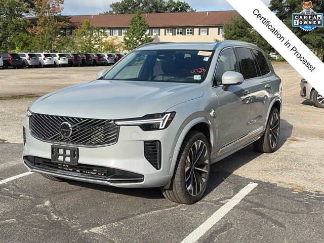  2025 Volvo XC90 B5 Ultra Bright Theme 7-Passenger AWD   