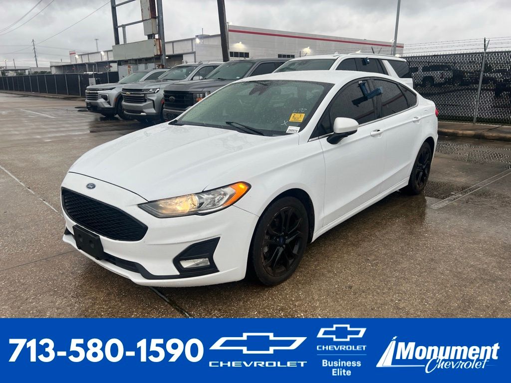 2020 Ford Fusion SE - 0