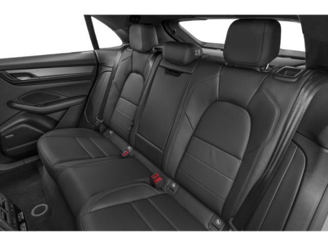 Thumbnail: 2025 Porsche Macan - 12