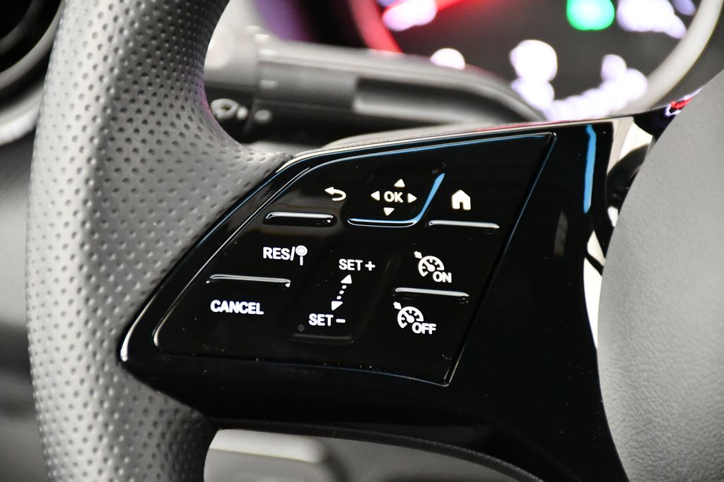 Thumbnail: 2025 Mercedes-Benz Sprinter - 15