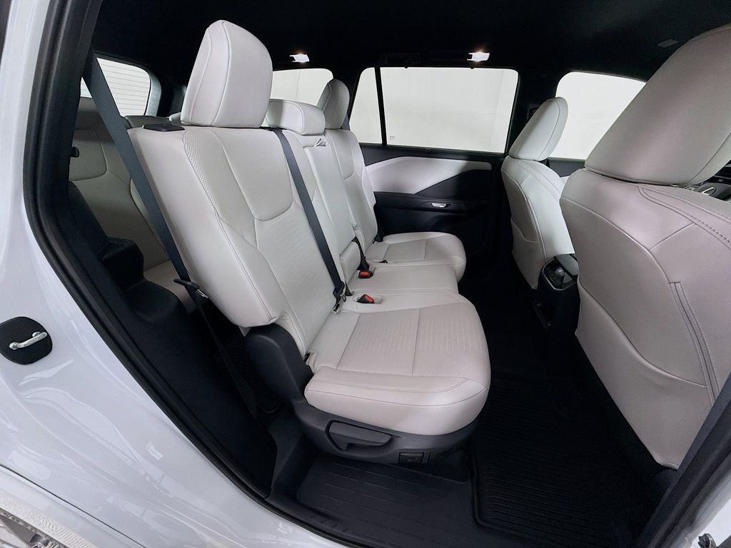 Thumbnail: 2026 Lexus TX - 28