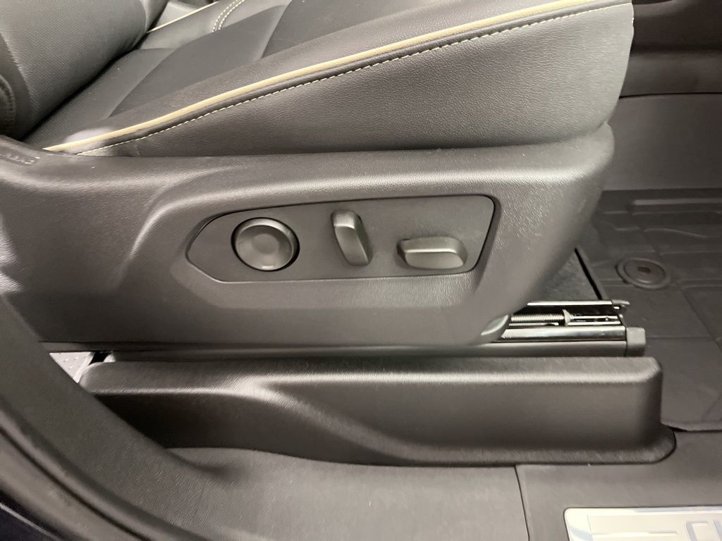 2025 Chevrolet Suburban Premier 7