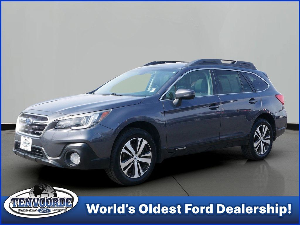 Magnetite Gray Metallic 2018 Subaru Outback 2.5i Limited AWD Wagon All-Wheel Drive Continuously Variable Transmission