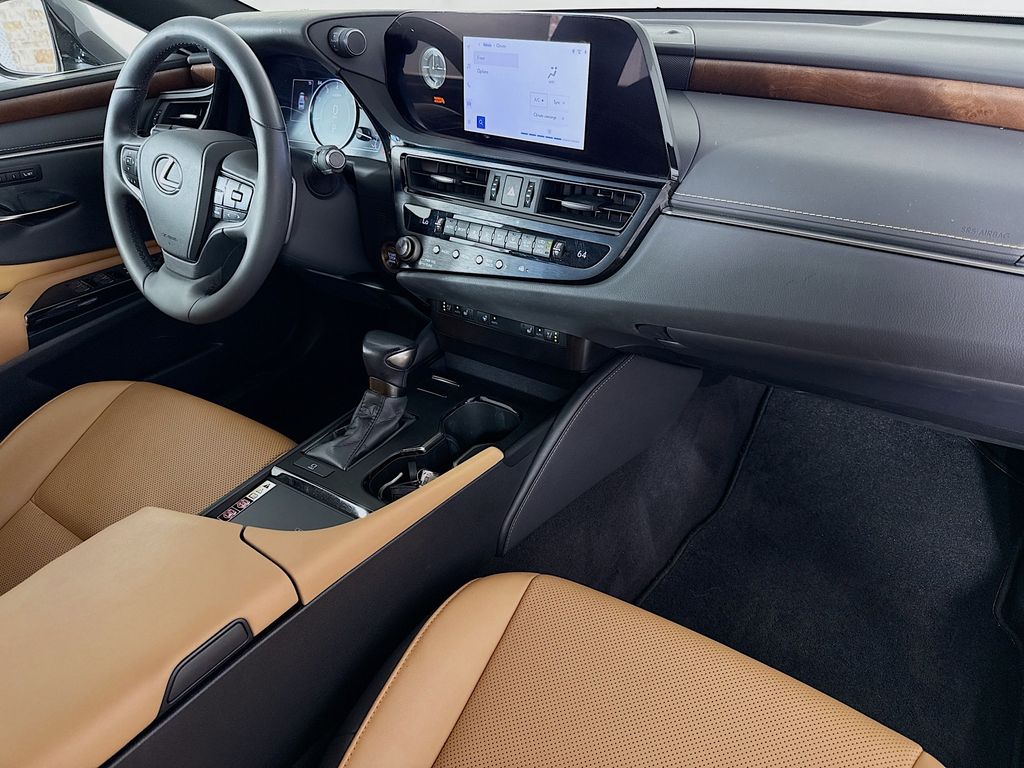 Thumbnail: 2023 Lexus ES - 30