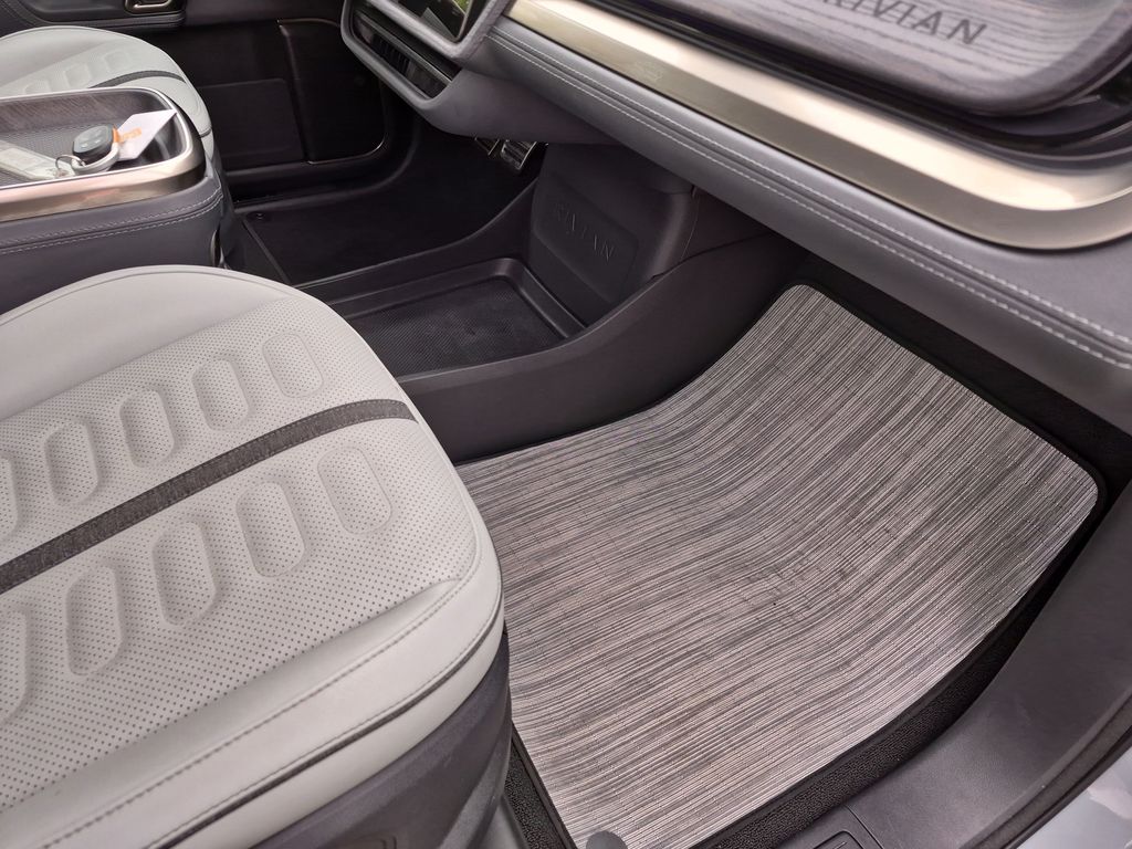 Used Car 2024 Rivian R1s  Adventure Dual Motor Standard Pack For Sale Under $80,000 In Austin, Texas