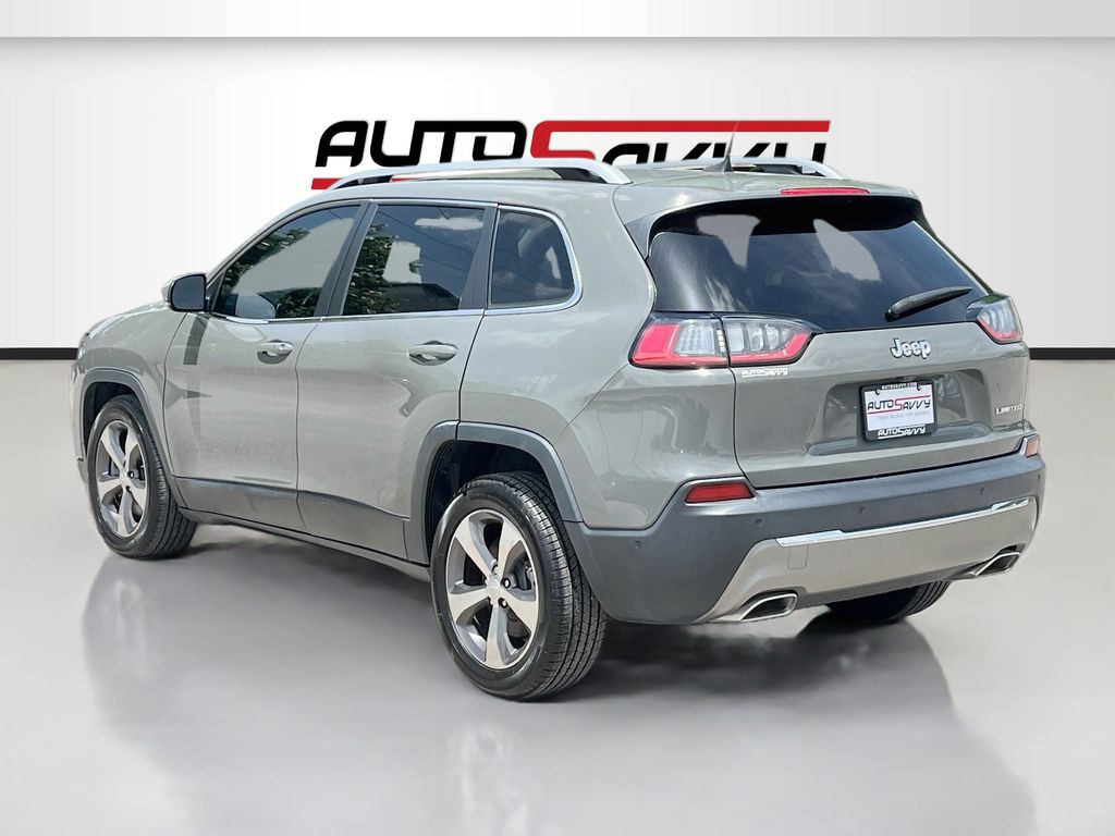 Used 2019 Gray Jeep Limited image 5