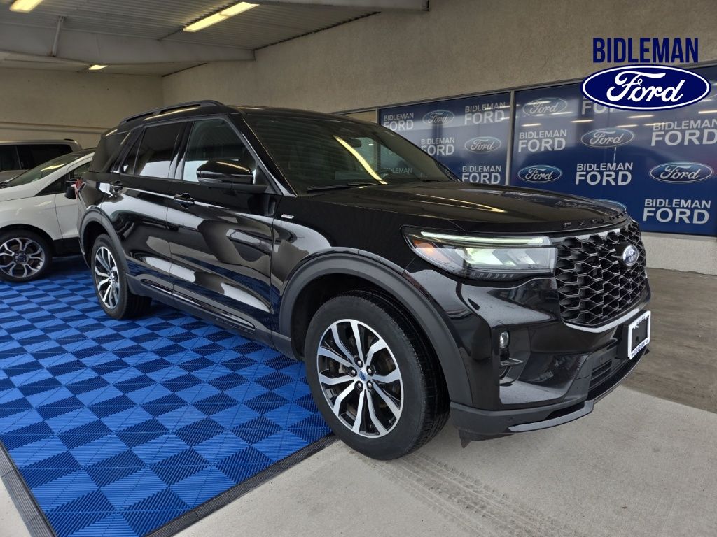 Black Metallic 2025 Ford Explorer ST-Line AWD SUV / Crossover All-Wheel Drive Automatic