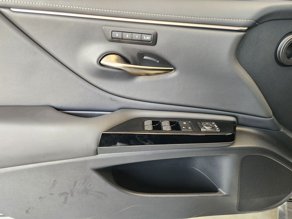 2025 Lexus ES 350 PREMIUM Silver at Westside Lexus