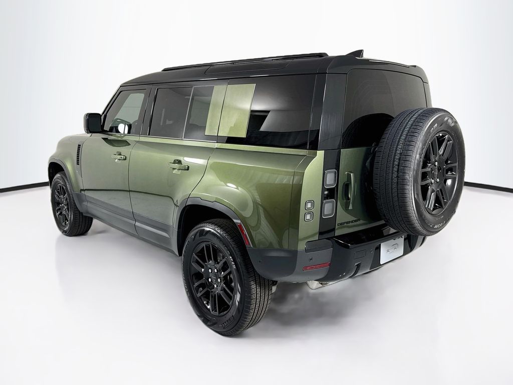 Thumbnail: 2026 Land Rover Defender - 7