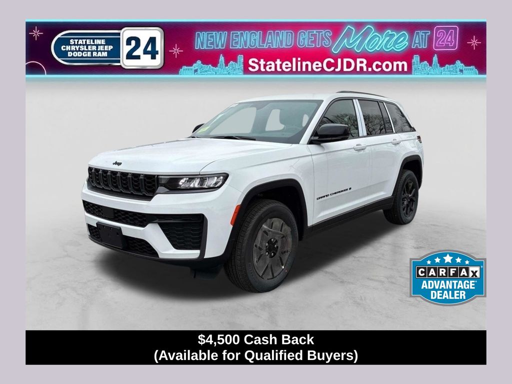 Bright White Clearcoat 2026 Jeep Grand Cherokee SUV / Crossover  8-Speed Automatic