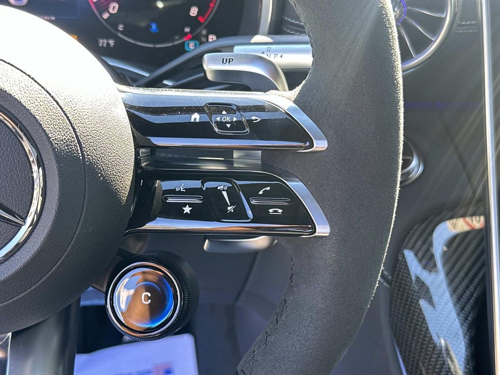 Thumbnail: 2026 Mercedes-Benz AMG GT - 15