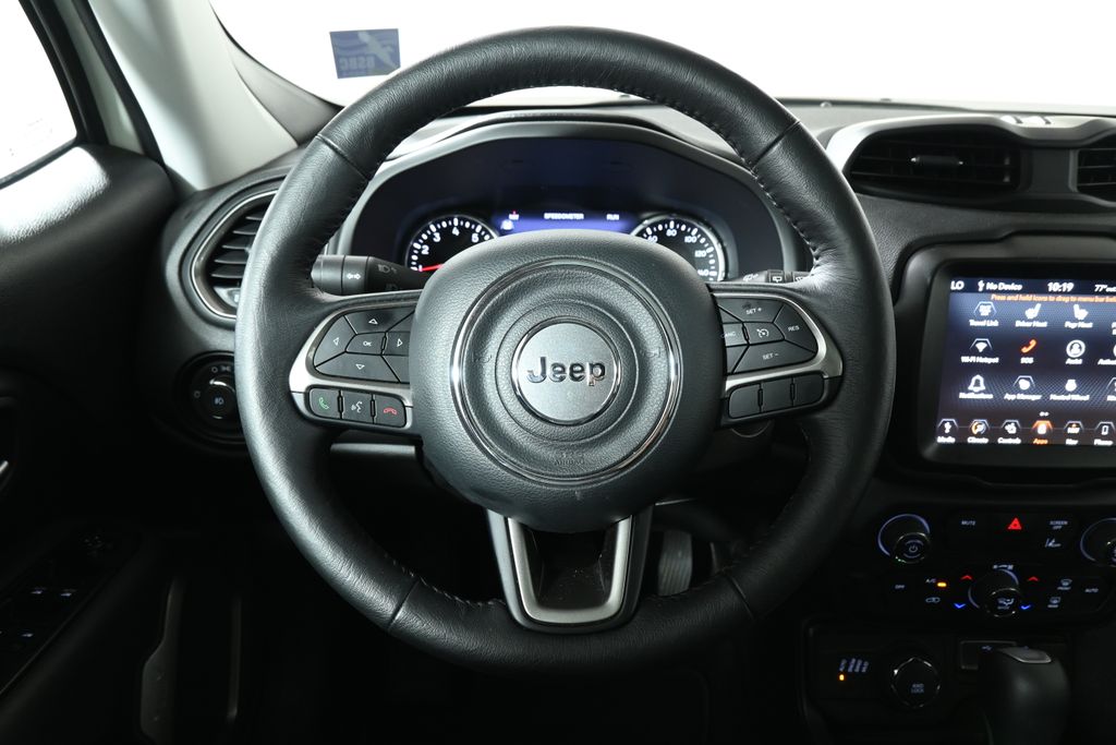 Thumbnail: 2022 Jeep Renegade - 16
