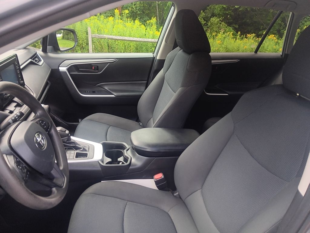 Used 2020 Toyota RAV4 SUV