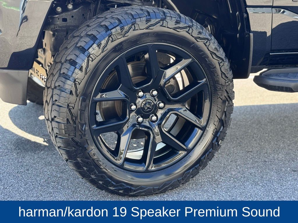 2023 Ram 1500 Laramie Crew Cab 4x4 5'7" Box