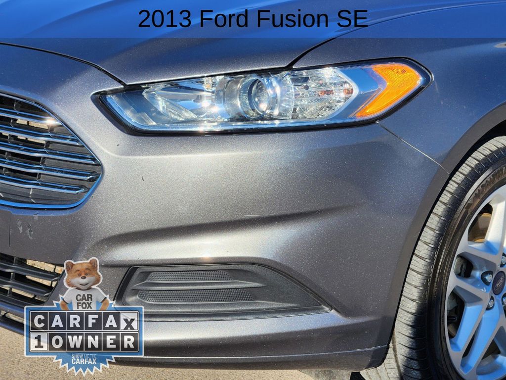 2013 Ford Fusion SE 9