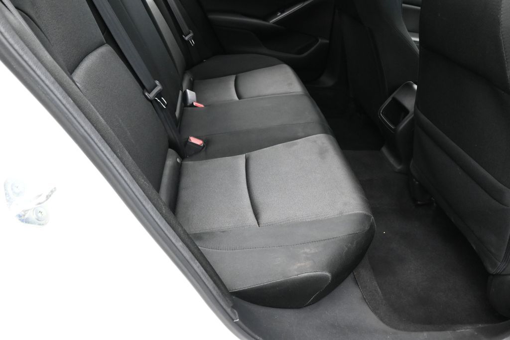 Used 2021 White Honda LX image 37
