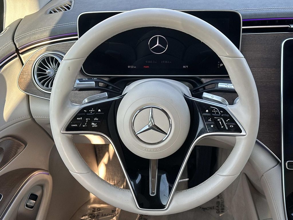 Thumbnail: 2023 Mercedes-Benz EQS - 21