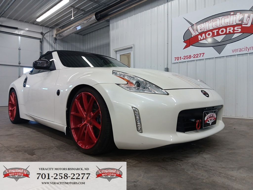 2016 Nissan 370Z Roadster Touring