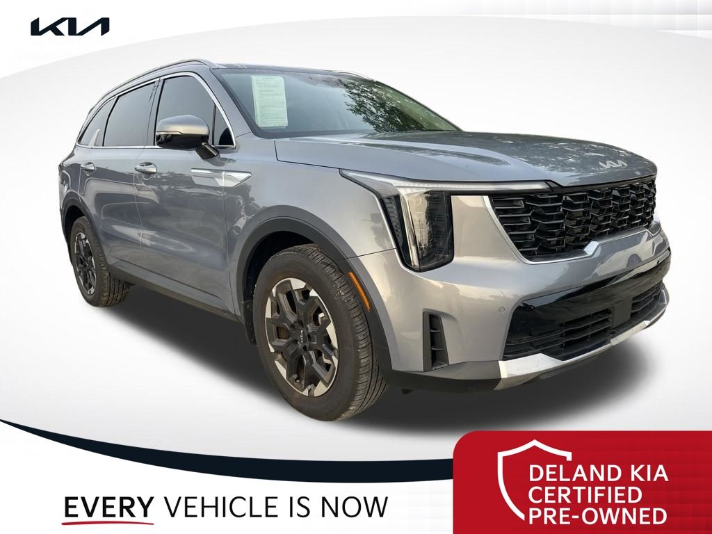 2025 Kia Sorento S AT's photo