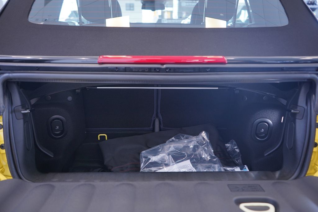 Thumbnail: 2026 MINI Cooper - 18