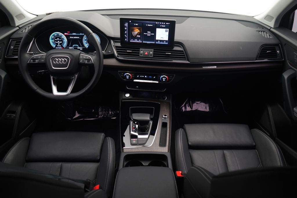 Thumbnail: 2023 Audi Q5 - 8