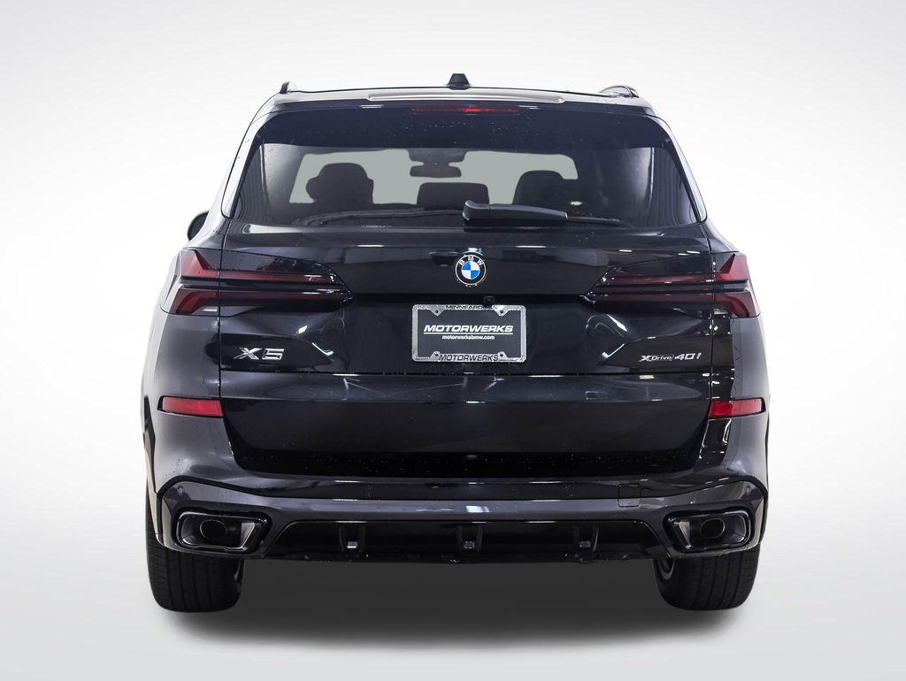 Thumbnail: 2026 BMW X5 - 4