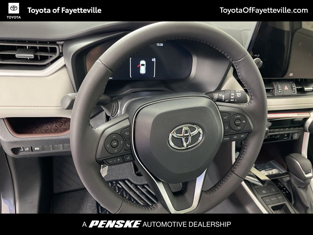 Thumbnail: 2025 Toyota RAV4 - 27