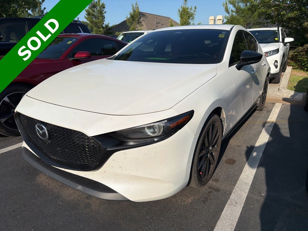 2024 Mazda CX-3 Premium MT 5-Door SKYACTIV's photo