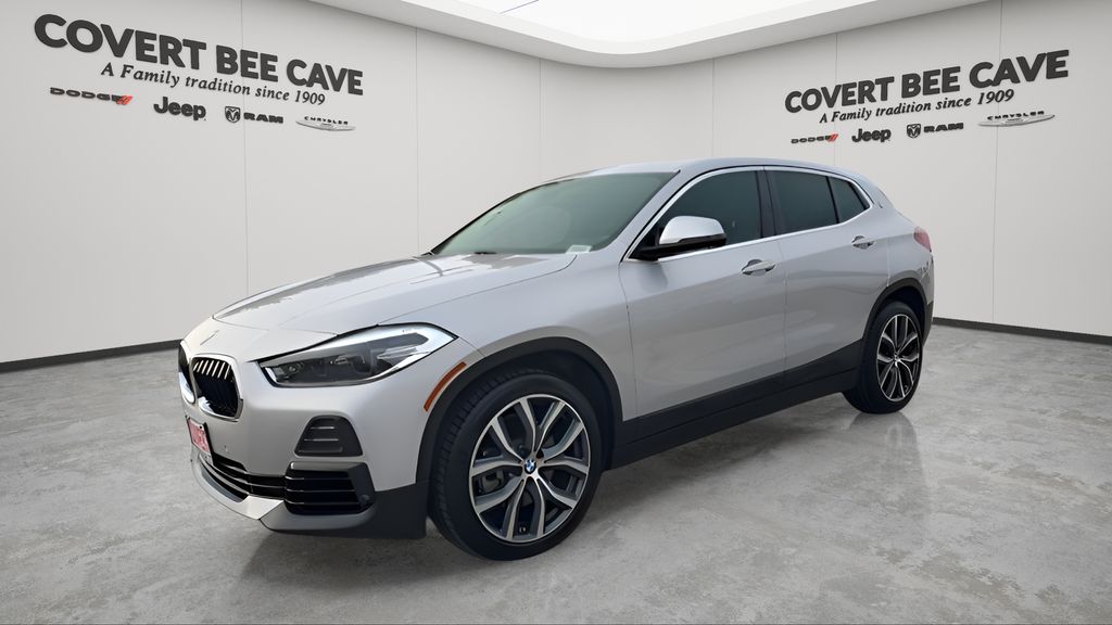 Used 2021 Silver BMW sDrive28i image 3