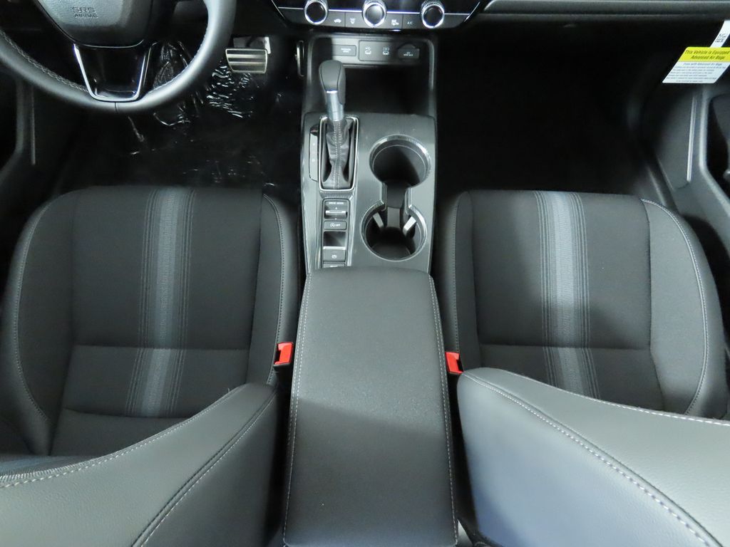 2025 Honda Civic Sport 17
