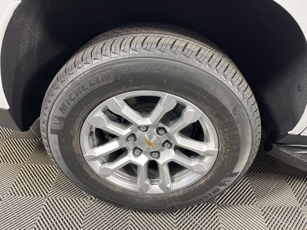 Thumbnail: 2026 Chevrolet Tahoe - 18