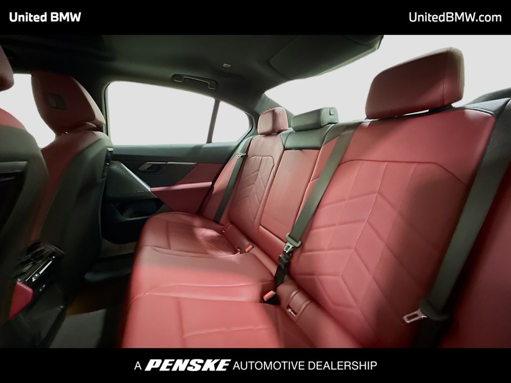 Thumbnail: 2025 BMW 5 Series - 13