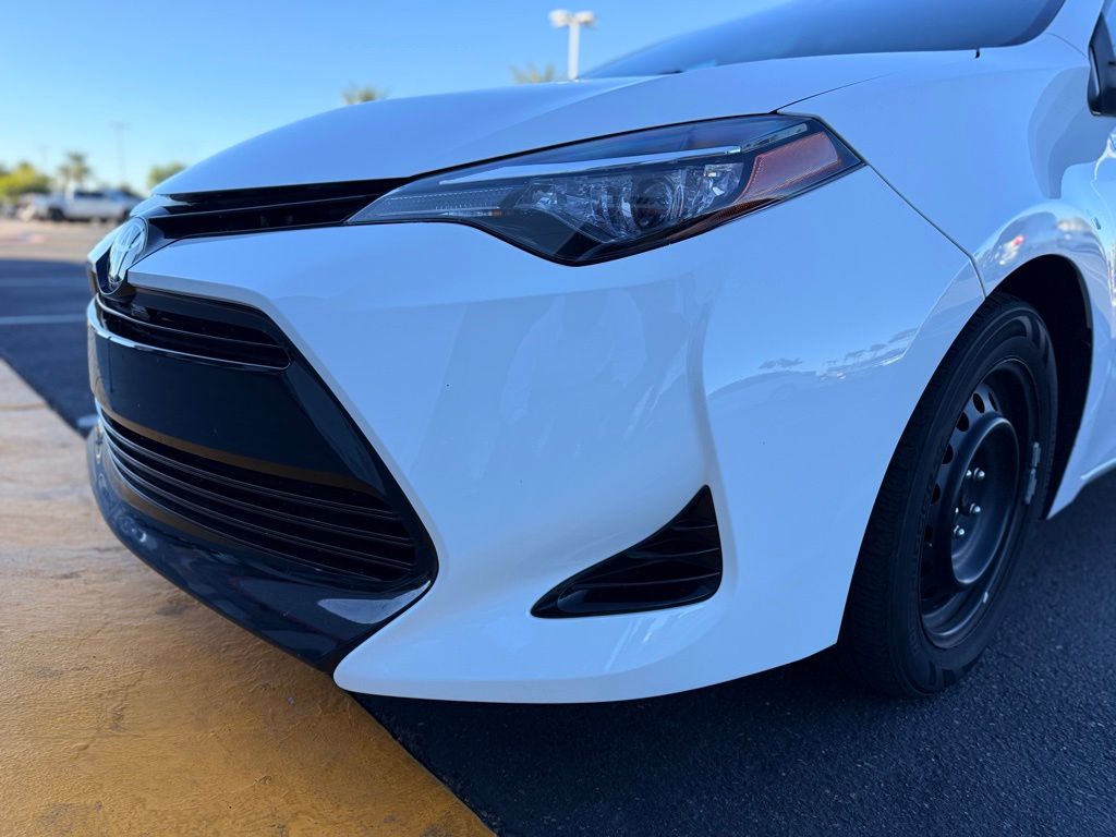 Thumbnail: 2017 Toyota Corolla - 5