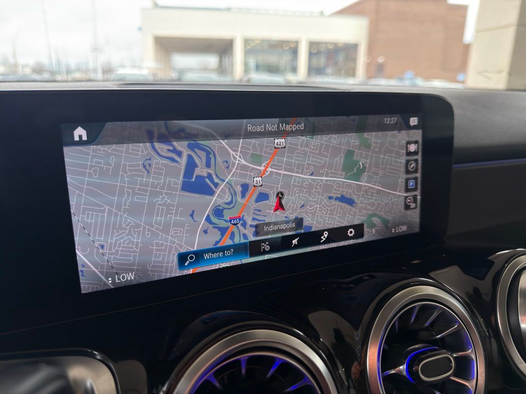 Thumbnail: 2023 Mercedes-Benz GLB - 29