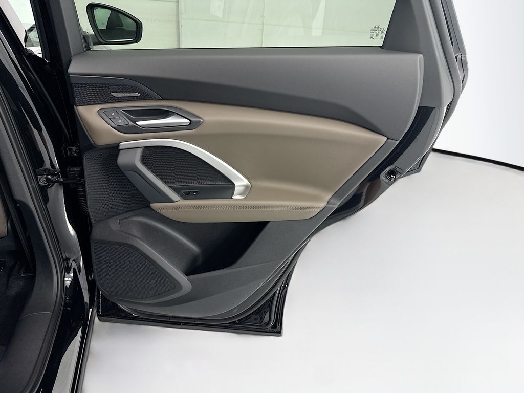Thumbnail: 2026 Audi Q5 - 26