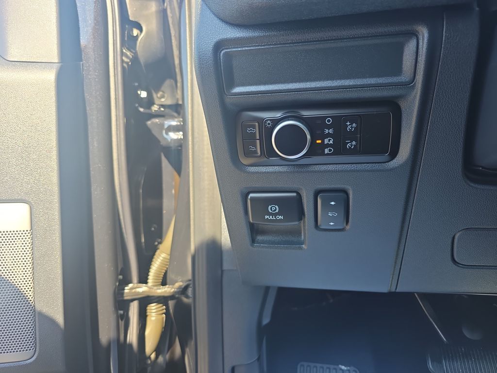 Certified Used 2025 Black Ford Lariat image 24