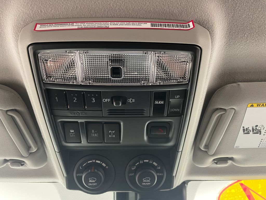 2024 Toyota 4Runner TRD Off Road 31