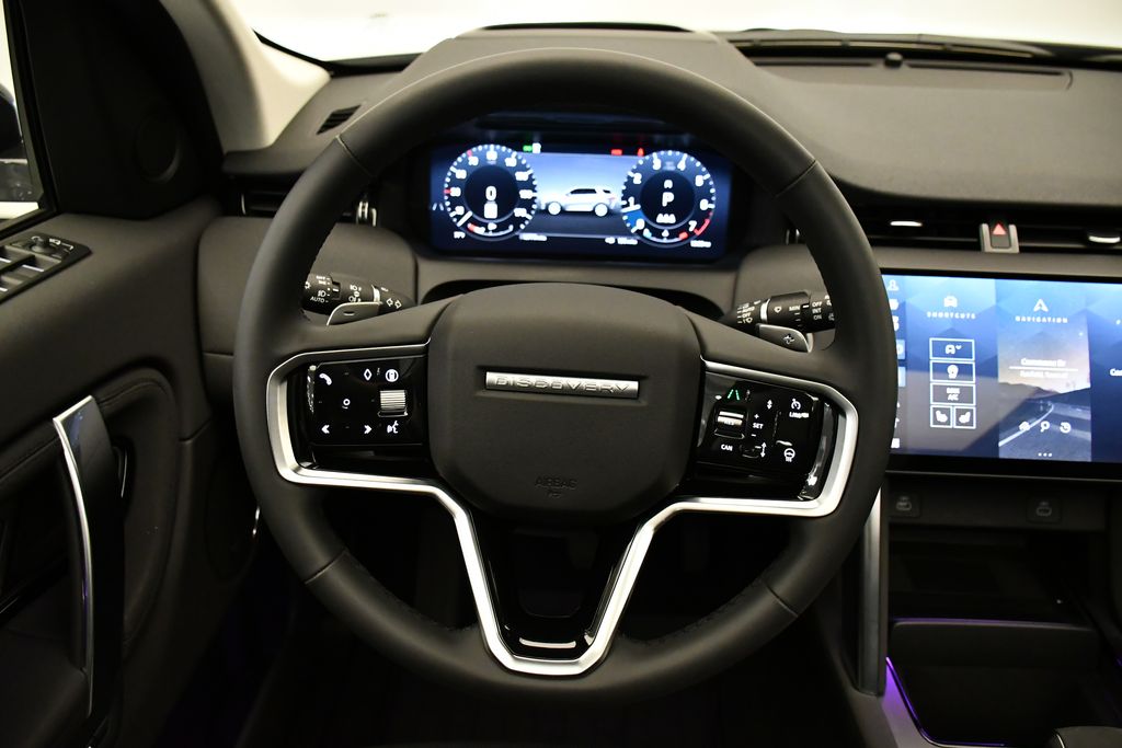 Thumbnail: 2025 Land Rover Discovery Sport - 19