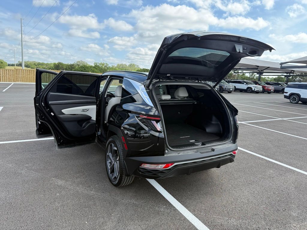 Thumbnail: 2024 Hyundai Tucson - 25