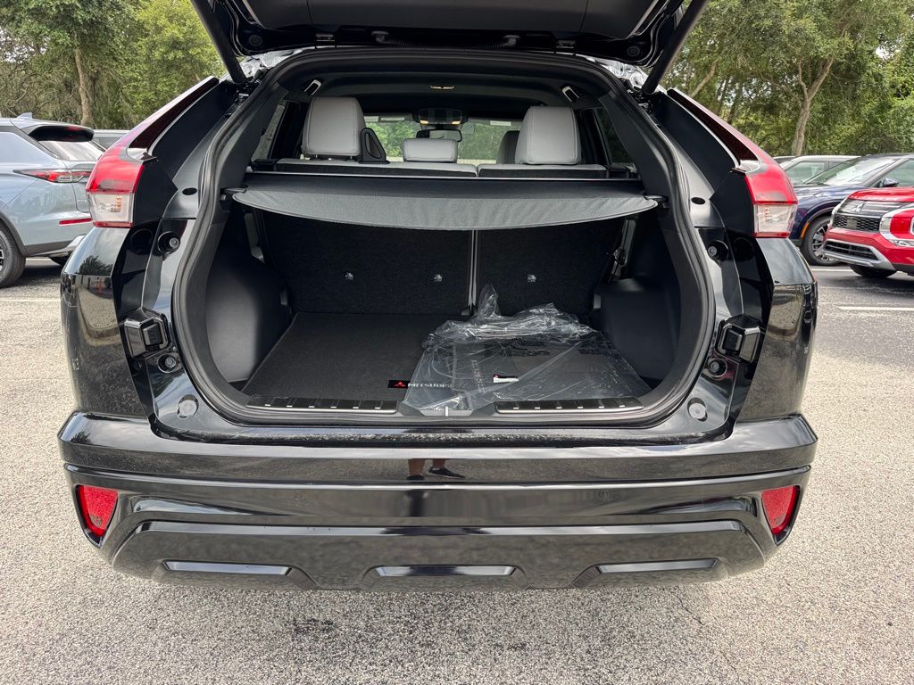 2025 Mitsubishi Eclipse Cross SEL photo 10