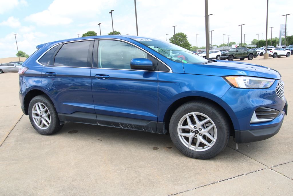 Used 2024 Ford Edge SUV