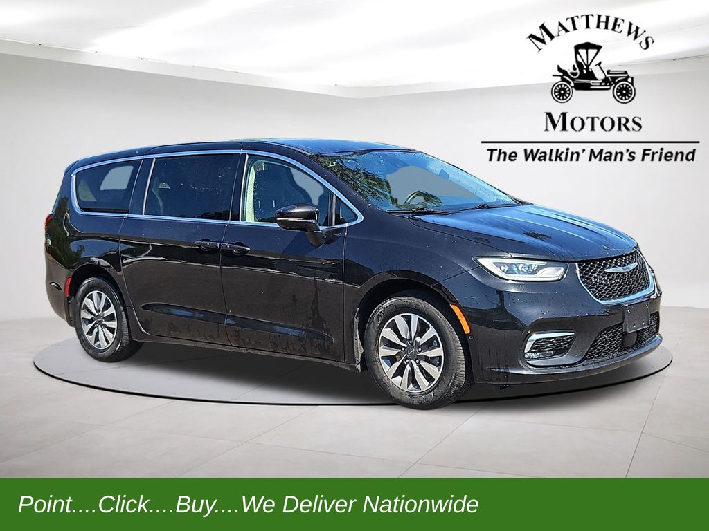 2022 Chrysler Pacifica Hybrid