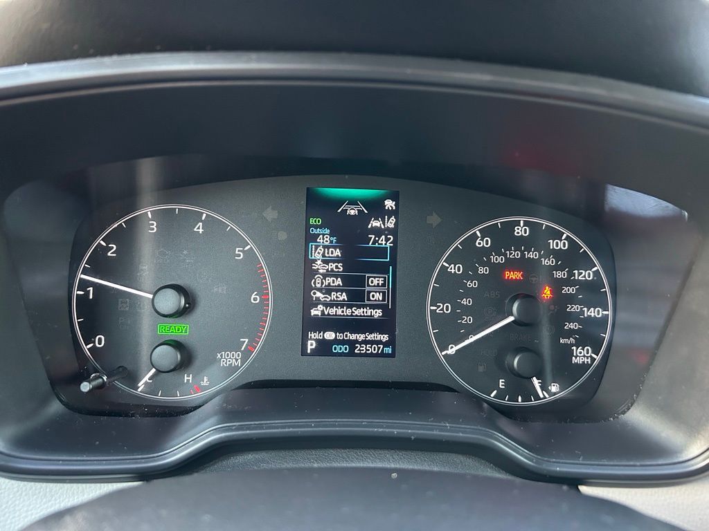 Thumbnail: 2025 Toyota Corolla - 22