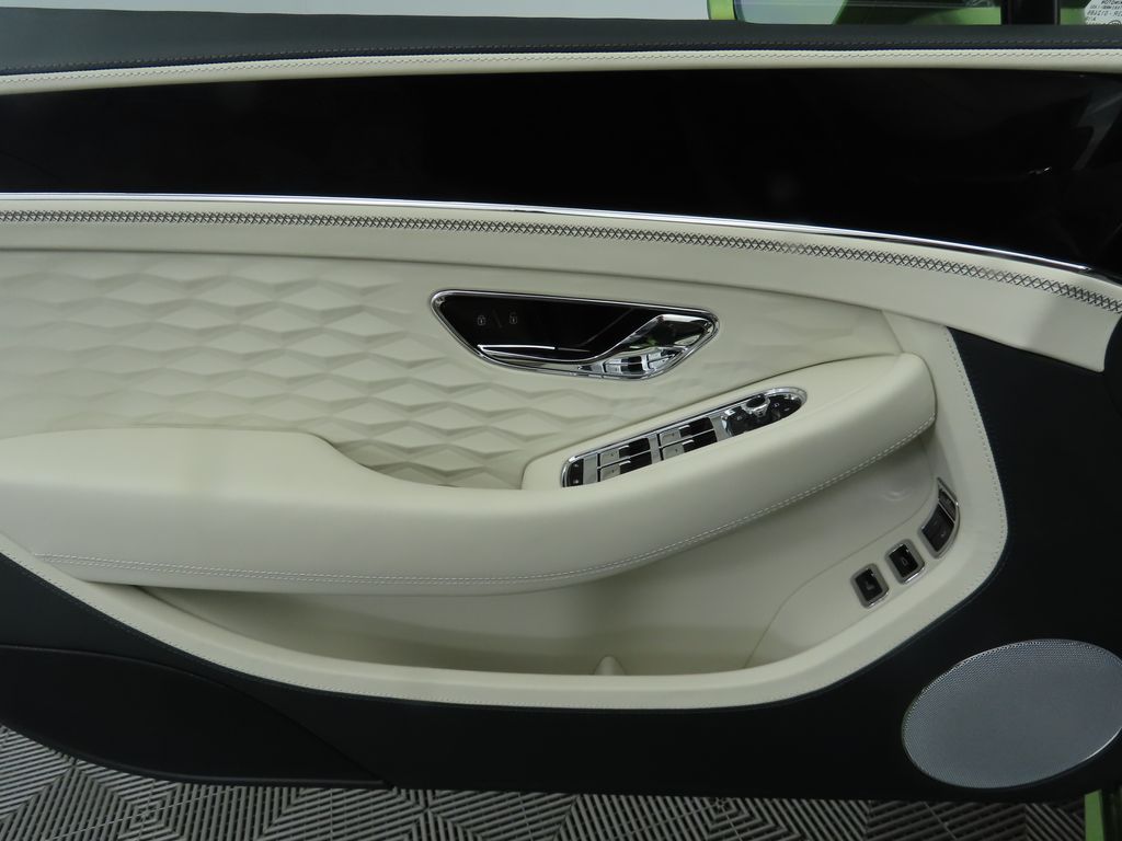 2025 Bentley Continental GT 26