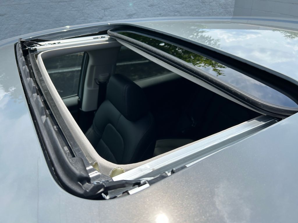 Thumbnail: 2026 Honda HR-V - 11