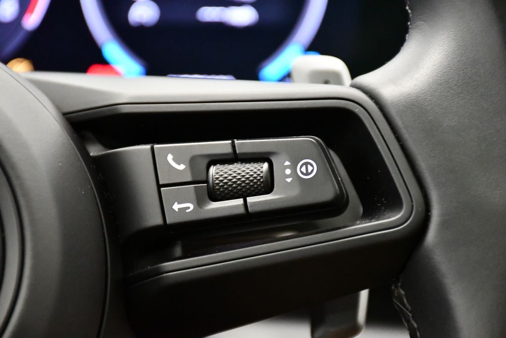 Thumbnail: 2024 Porsche  - 28