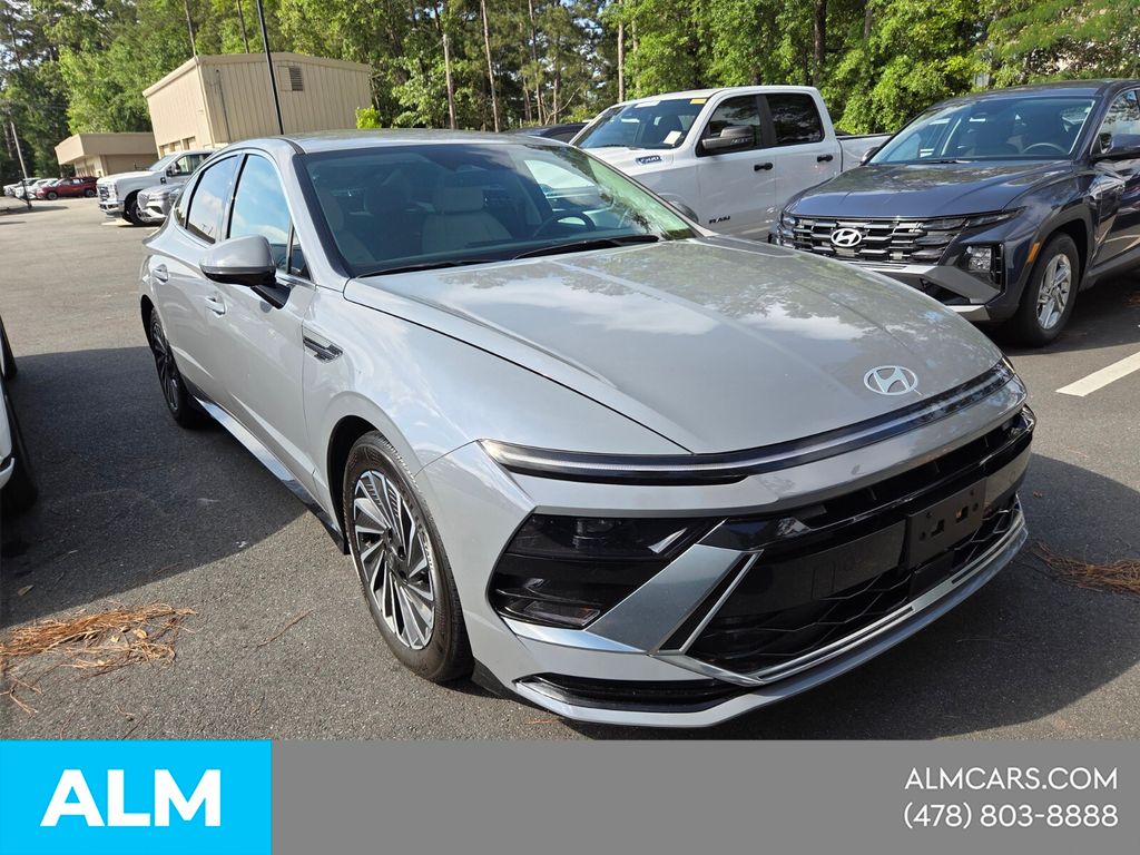 Used 2024 Blue Hyundai SEL image 15